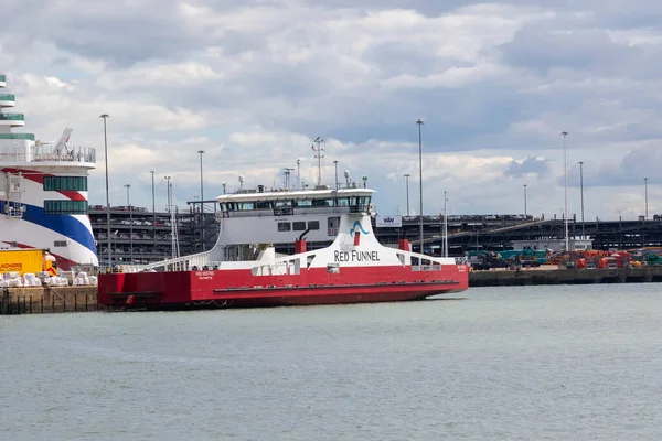 stock image Southampton, United Kingdom - August 6th, 2023:- The Red Funnel Line Provides Ferry Service to the Isle of Wight