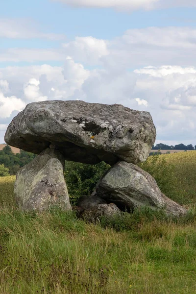 Devil Den Neolithic Monument Près Site Patrimoine Mondial Avebury Dans — Photo