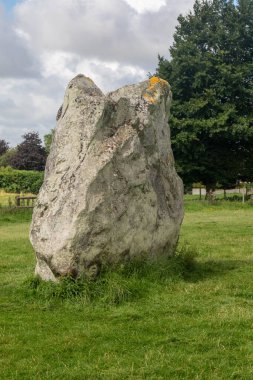 Avebury Taş Çemberi, Unesco Dünya Mirası Bölgesi, Wiltshire İngiltere 'de yer almaktadır.