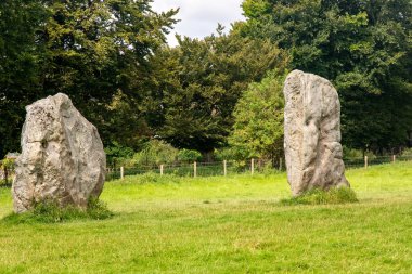 Avebury Taş Çemberi, Unesco Dünya Mirası Bölgesi, Wiltshire İngiltere 'de yer almaktadır.