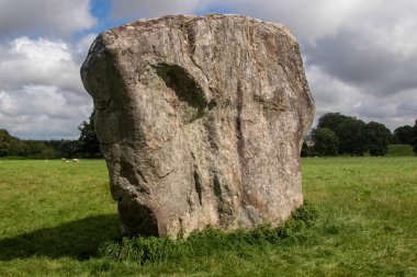 Avebury Taş Çemberi, Unesco Dünya Mirası Bölgesi, Wiltshire İngiltere 'de yer almaktadır.