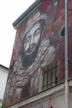 Paris, Fransa, 20 Nisan 2024 Paris 'in Montmartre bölgesinde sokak sanatı manzarası