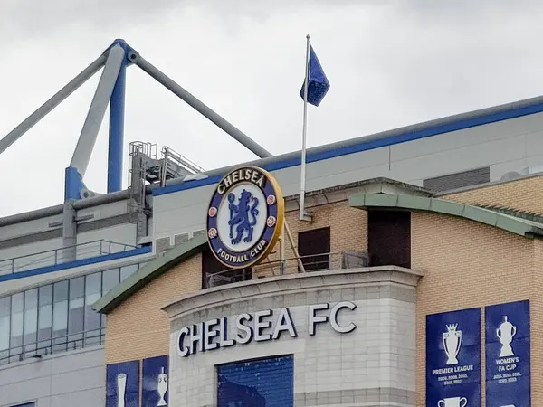 Londra, Birleşik Krallık, 7 Ağustos 2024: - Stamford Köprüsü dışında, Chelsea Futbol Kulübü 'nün evi.