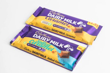 Londra, Birleşik Krallık, 30 Eylül 2024 Cadbury şekerleme Chomp manzarası, beyaz bir arka plan karşı