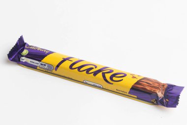 Londra, Birleşik Krallık, 30 Eylül 2024 Cadbury şekerleme Chomp manzarası, beyaz bir arka plan karşı