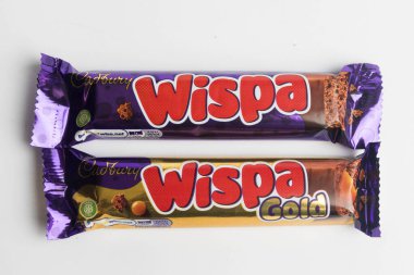 Londra, Birleşik Krallık, 30 Eylül 2024 Cadbury şekerleme Chomp manzarası, beyaz bir arka plan karşı