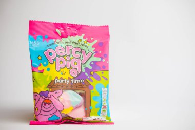 Londra, Birleşik Krallık, 21 Temmuz 2025 Spencer 'ın Percy Domuzları Partisi' ne Karşı Bir Paket İzleme