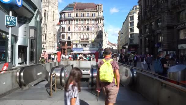 Wiedeń Austria Lipca 2023 Metro Stare Miasto Stephansplatz Spacer Turystyczny — Wideo stockowe