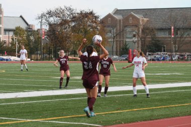 Wash U (Bears), Francis Olympic Field St. Louis Kampüsü 'nde Chicago Üniversitesi' ne karşı. Maç 0-0 berabere bitti. Wash U Bears, UAA (Üniversite Atletizm Birliği) Şampiyonası 'nı kazandı..  