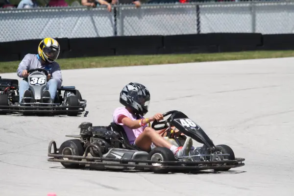 Karting at Road America, Race taraftarları NTT IndyCar Serisi sırasında Briggs & Stratton Motor Plex, Road America, Highland Productions LLLC, Highland Productions Media, Darren Dwayne Frazier, MG Tires Racing
