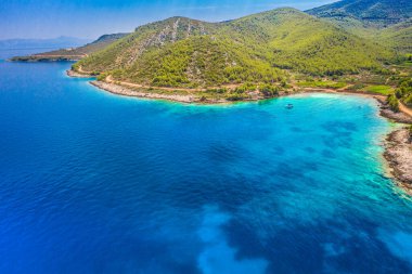 Hvar adasının manzarası, Jelsa bölgesi deniz manzarası.