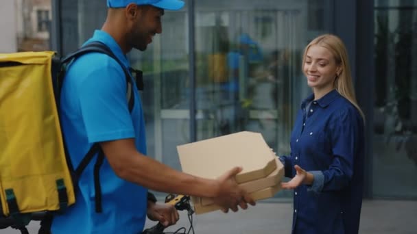 Smiled African American Male Courier Special Uniform Delivers Pizza Beautiful — Stock Video