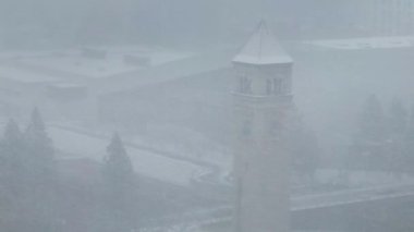 Spokane şehir merkezinde kar yağışı kış yağışı yağışı