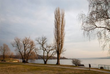 Parkta gün batımı