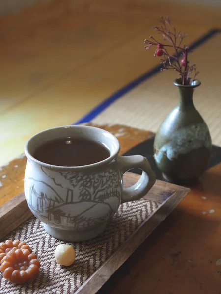 Traditionelle Keramiktasse Tee Einem Teehaus Südkorea lizenzfreie Stockfotos