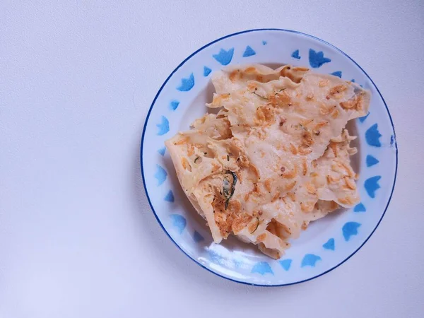 Rempeyek Rebon 这是来自印度尼西亚的传统薯片 由面粉和芦笋制成 脆脆脆的 味道鲜美 — 图库照片