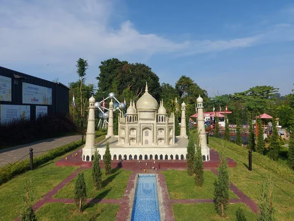 Bandung Indonesia Czerwiec 2023 Miniatura Taj Mahal Jednej Najbardziej Znanych — Zdjęcie stockowe