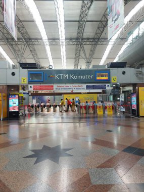 Kuala lumpur, Endonezya-Ağustos 12 2023: Kuala Lumpur Sentral İstasyonu (KL Sentral). Malezya 'nın başkenti Kuala Lumpur' un ana demiryolu istasyonuna ev sahipliği yapan gelişmelerdir..