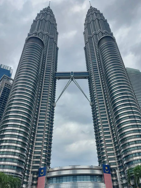 Kuala Lumpur Malaysia August 2023 Petronas Towersor Menara Berkembar Petronasal - Stock-foto