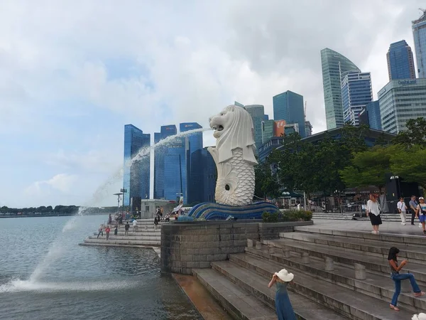 Marina Bay Singapore Sierpień 2023 Merlion Parkor Taman Merlion Jest — Zdjęcie stockowe