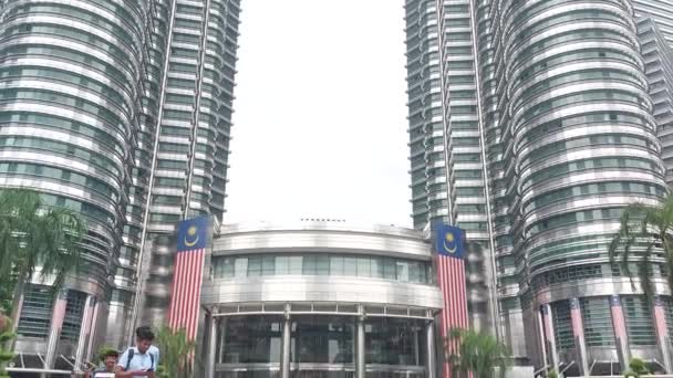 Куала Лумпур Лумпур Малайзія Серпня 2023 Вежі Петронас Менара Берккунас — стокове відео