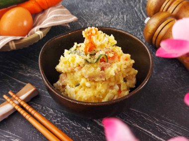 Japon patates salatası. Japonya 'da 