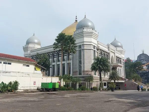 Bandung Indosia Dec 2023 Masjid Agung Transstudio Bandung 这是一座坐落在跨国研究购物中心的清真寺 这个地方很有名 — 图库照片