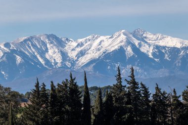 Dağların güzel manzarası