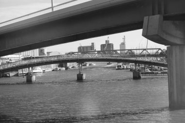 Londra 'daki köprünün manzarası, UK