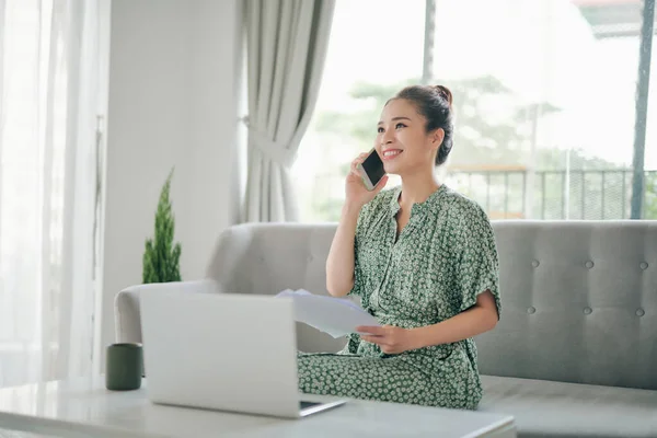 Beautiful Happy Young Businesswoman Sitting Sofa Opened Laptop Talking Phone — Stock Photo, Image