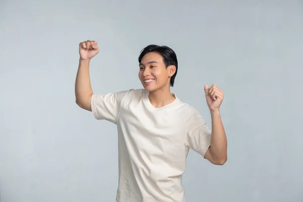 Retrato Feliz Joven Asiático Emocionado Aislado Sobre Fondo Blanco — Foto de Stock