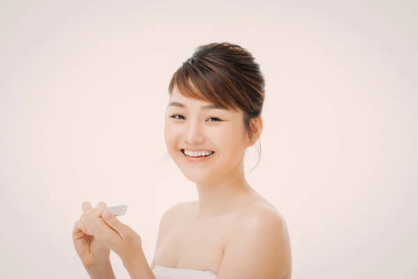 Jong Aantrekkelijk Aziatische Vrouw Schoonheid Beeld Zorg Voor Spijker — Stockfoto