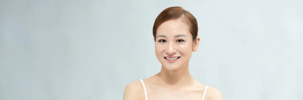 Banner Mit Glücklichen Asiatischen Weiblichen Gesicht Mit Natürlicher Haut Auf — Stockfoto