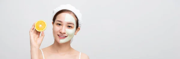 Smiling Asian Woman Orange Slice Mud Mask Face Web Banner — Stok Foto