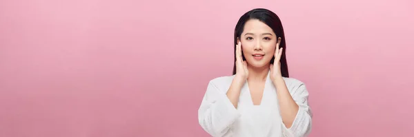 Mulher Asiática Com Rosto Bonito Pele Fresca Limpa Perfeita — Fotografia de Stock