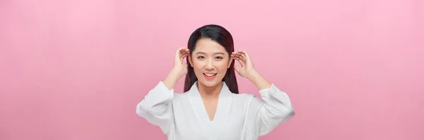 Young Woman Tuck Hair Ear Smile Happy Camera Look Natural — Stock Photo, Image