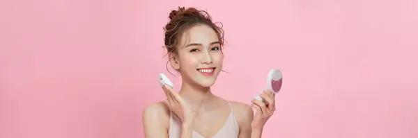 Young Attractive Lady Applying Cushion Her Face Powder Puff Pink — Foto de Stock