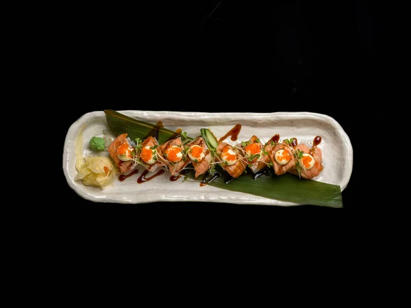 Fideos Comida Japonesa Con Sushi Bento Sake —  Fotos de Stock