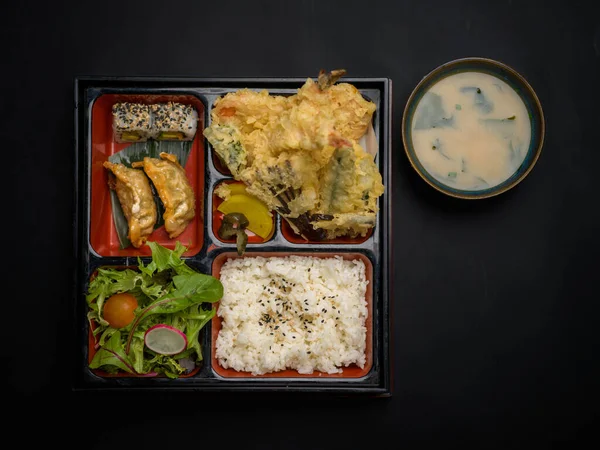 Japanse Sushi Food Noodle Bento Sake — Stockfoto