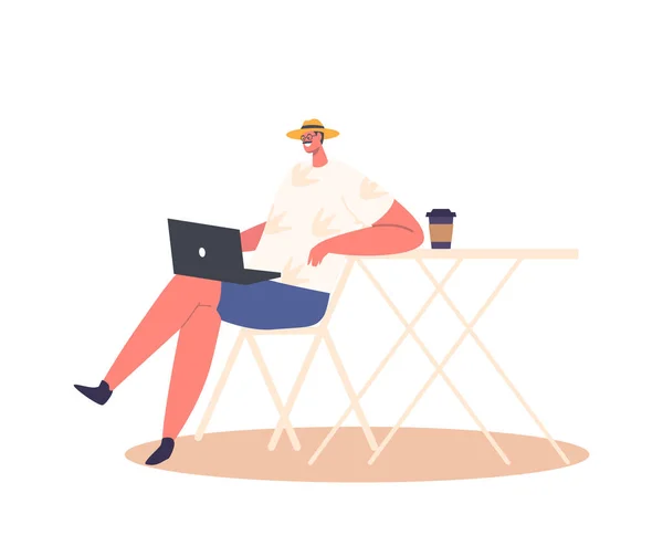 ストリートカフェでコーヒーを飲みながらノートパソコンで働く男 フリーランスの男性キャラクターリモートワーク コーヒー文化の概念 屋外レクリエーション 漫画人ベクトルイラスト — ストックベクタ