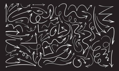 Doodle Arrows Tasarım Elementleri Özellikleri Belirler Garip, El Çizimi Oklar, Grafik Projelerinde Yaratıcılığı Artıran Oklar. Oyuncu Görsel İletişim için Çok Yönlü ve Çekici Vektör Monokrom Elementleri