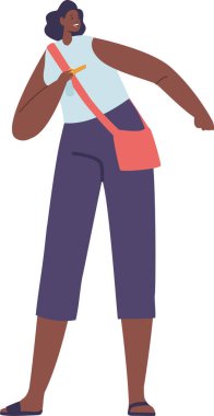 Ev anahtarı olan korkmuş bir kadın.