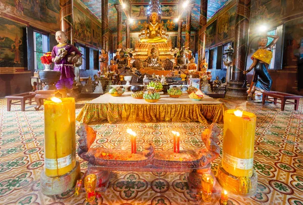 Importante Pagoda Histórica Khmer Rodeada Jardines Centro Ciudad Adornadamente Decorada — Foto de Stock
