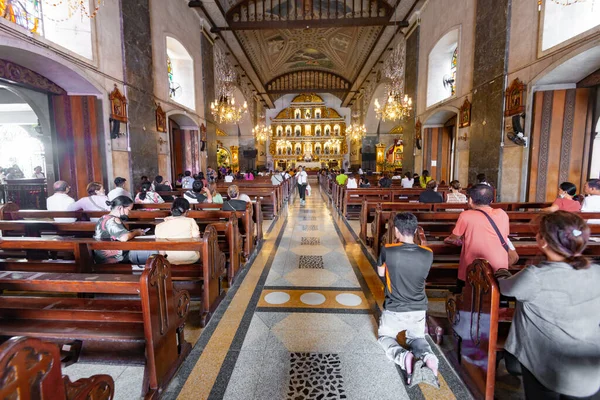 Ciudad Cebú Cebú Filipinas Enero 2023 Muchos Devotos Católicos Filipinos —  Fotos de Stock