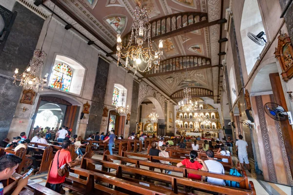 Себу Себу Филиппины Января 2023 Года Многие Набожные Филиппинские Католики — стоковое фото