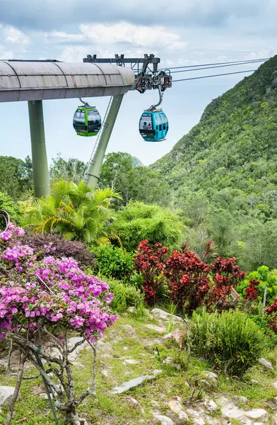 stock image Also known as Langkawi Sky Cab,a gondola lift and major tourist attraction,the highest cable car in Malaysia, and location of the amazing Langkawi Sky Bridge,further up.