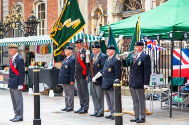 Worcester,England-June 04 2022:WWII veterans observe silence,remembering fallen soldiers of WW2,an infantry regiment of the British Army part of the Prince of Wales' Division serving Worcestershire.