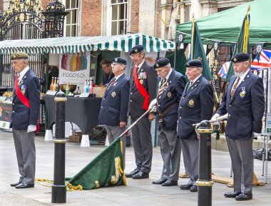 Worcester,England-June 04 2022:WWII veterans observe silence,remembering fallen soldiers of WW2,an infantry regiment of the British Army part of the Prince of Wales' Division serving Worcestershire.
