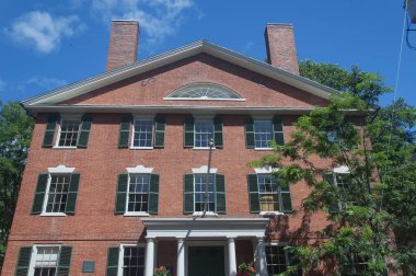 Salem, Massachusetts. 24 Ağustos 2019. Güneşli bir yaz gününde Salem Massachusetts 'teki tarihi hamilton Malikanesi.