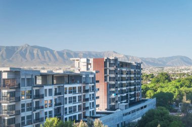 Coahuila Meksika 'da yaz günü Saltillo' nun şehir manzarası.